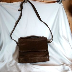 Wilson's Leather Vintage Shoulder Bag